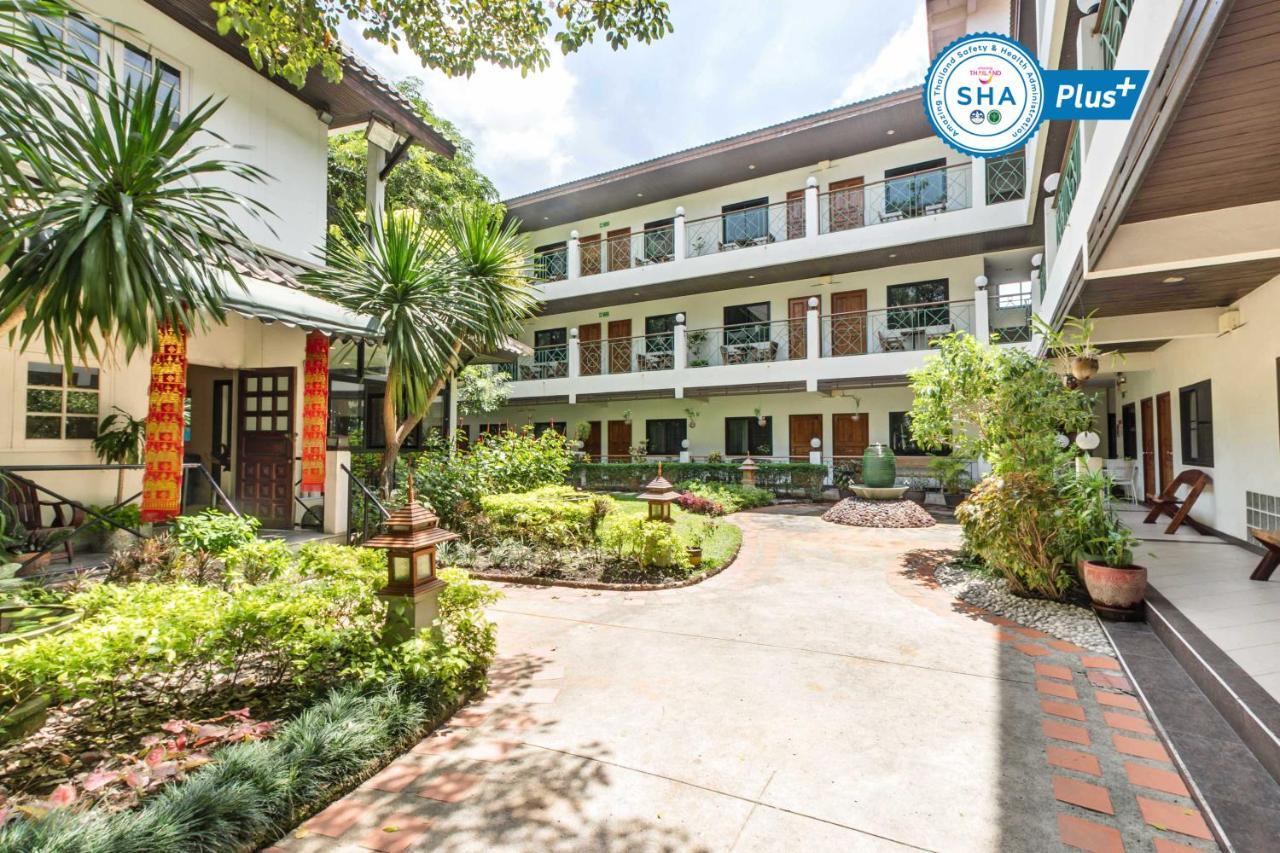 Charlie House Pin Klao Hotel Banguecoque Exterior foto